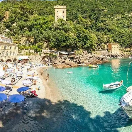 Portofino Luxury City Center - Free Parking - Ac