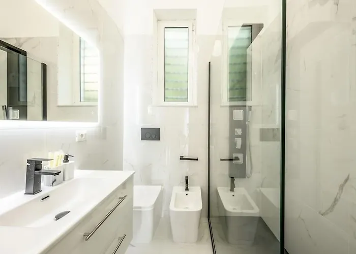 Portofino Luxury Center - Free Parking - Ac Apartman *