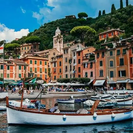 Portofino Luxury City Center - Free Parking - Ac Apartment *