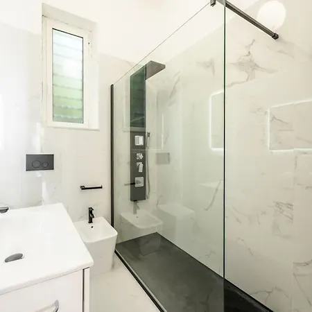 Apartment Portofino Luxury City Center - Free Parking - Ac *