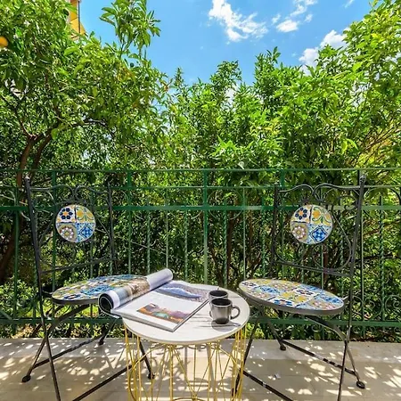 Portofino Luxury City Center - Free Parking - Ac Apartment *