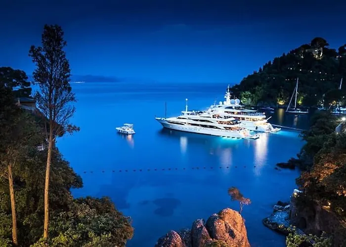 Portofino Luxury Center - Free Parking - Ac